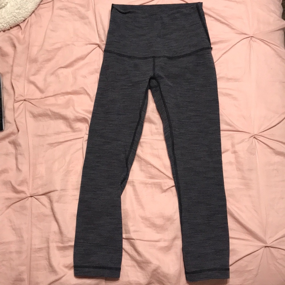 Lululemon high-waited cropped leggings